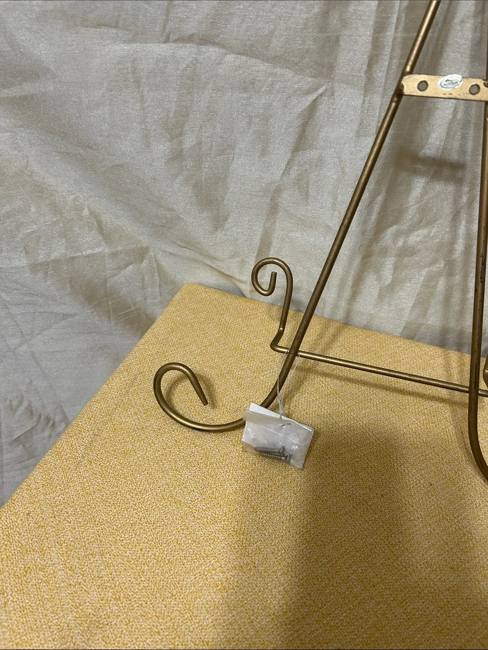 Metal Display Wall Easel Stand in Antique Gold